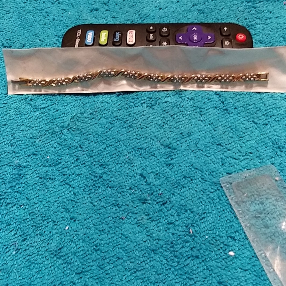 Beautiful Bracelet - Picture 2 of 2